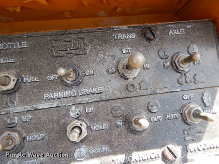 image for item DG6769 Blaw-Knox PF-172B  paver