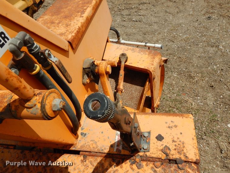 image for item DG6770 2001 LeeBoy 300  double drum vibratory roller