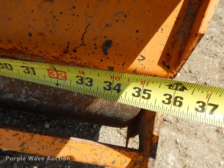 image for item DG6770 2001 LeeBoy 300  double drum vibratory roller