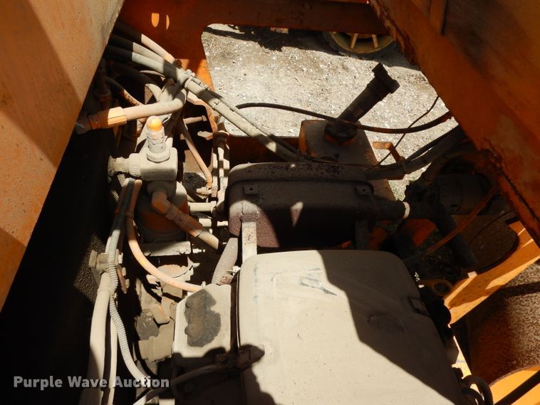 image for item DG6770 2001 LeeBoy 300  double drum vibratory roller