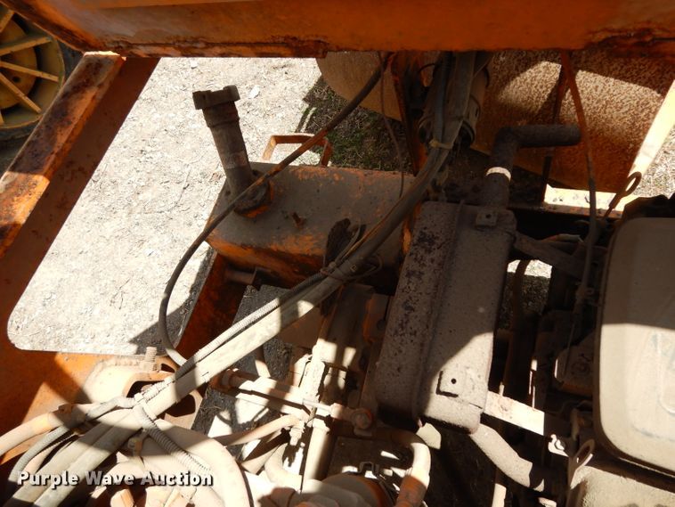 image for item DG6770 2001 LeeBoy 300  double drum vibratory roller