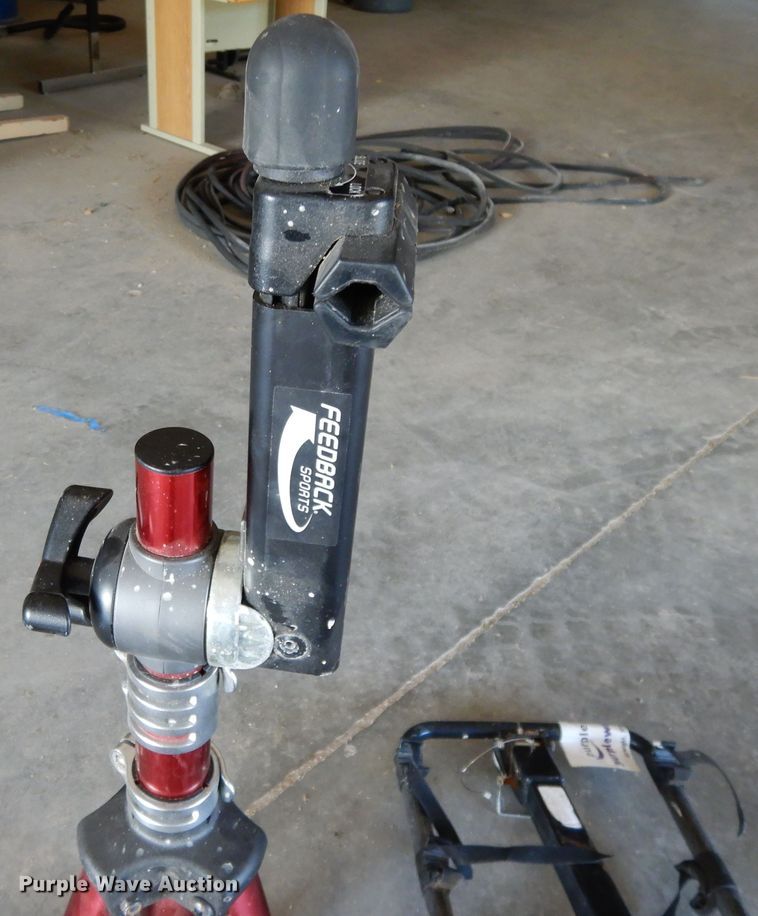 image for item DG7759 Bike carrier and stand