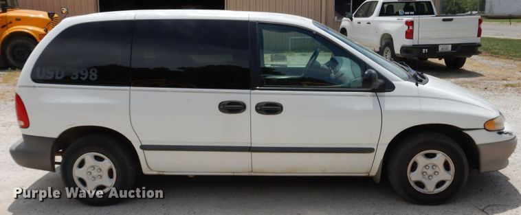 image for item DG7765 1999 Dodge Caravan  van