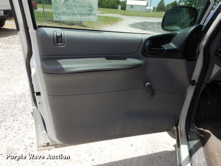 image for item DG7765 1999 Dodge Caravan  van