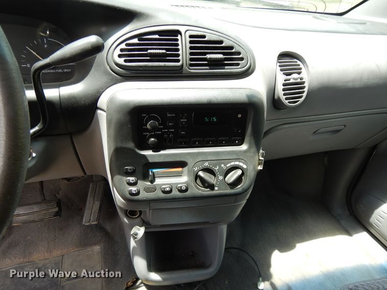 image for item DG7765 1999 Dodge Caravan  van