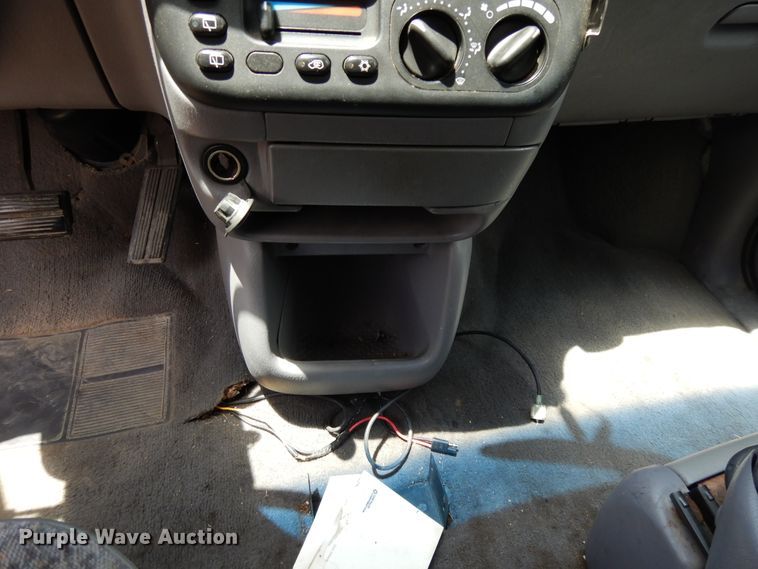 image for item DG7765 1999 Dodge Caravan  van