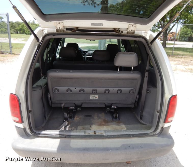 image for item DG7765 1999 Dodge Caravan  van