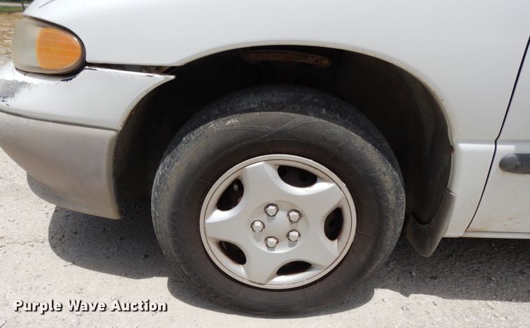 image for item DG7765 1999 Dodge Caravan  van