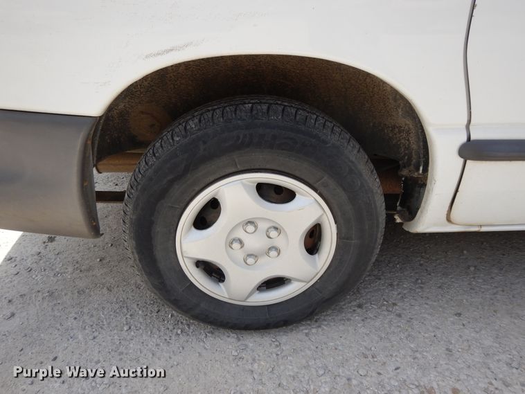 image for item DG7765 1999 Dodge Caravan  van