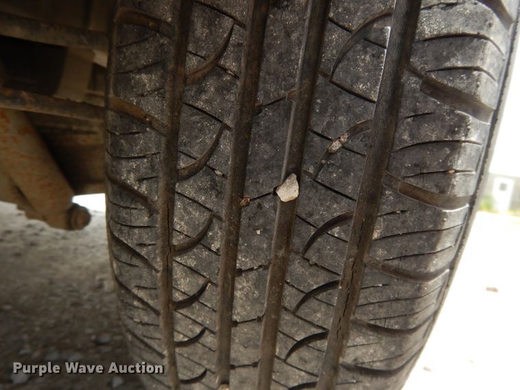 image for item DG7765 1999 Dodge Caravan  van