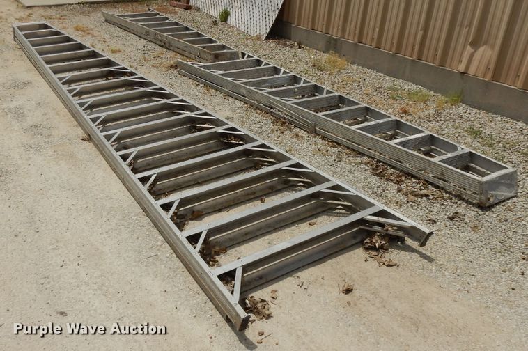 image for item DG7769 (3) ladders