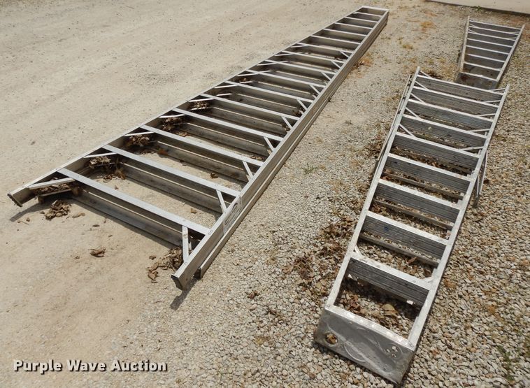 image for item DG7769 (3) ladders