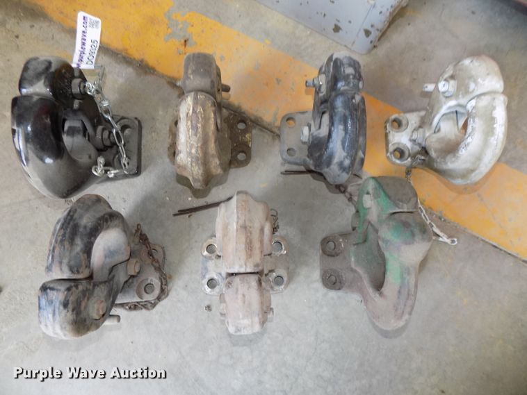 image for item DO9325 (7) pintle hitches