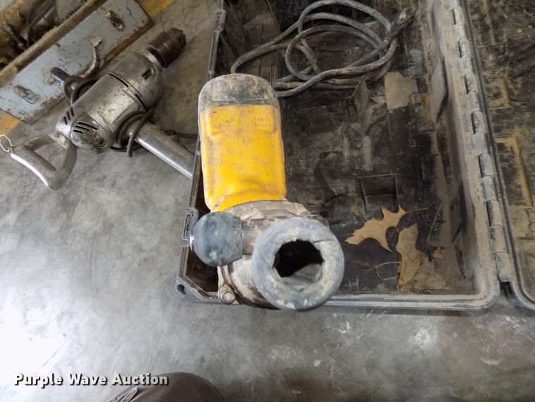 image for item DO9327 Tools