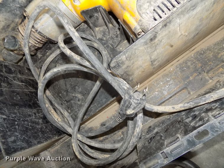 image for item DO9327 Tools