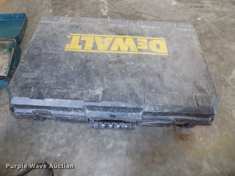 image for item DO9327 Tools