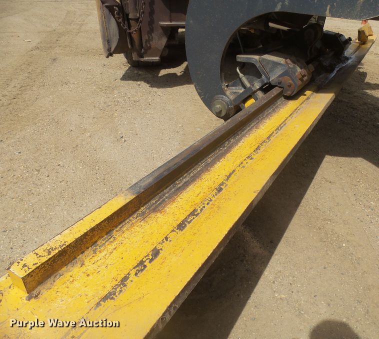 image for item DX9214 2010 John Deere 770G  motor grader