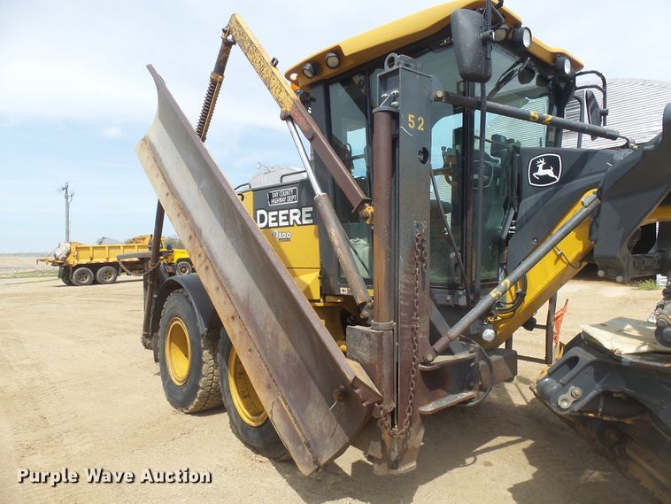 image for item DX9214 2010 John Deere 770G  motor grader