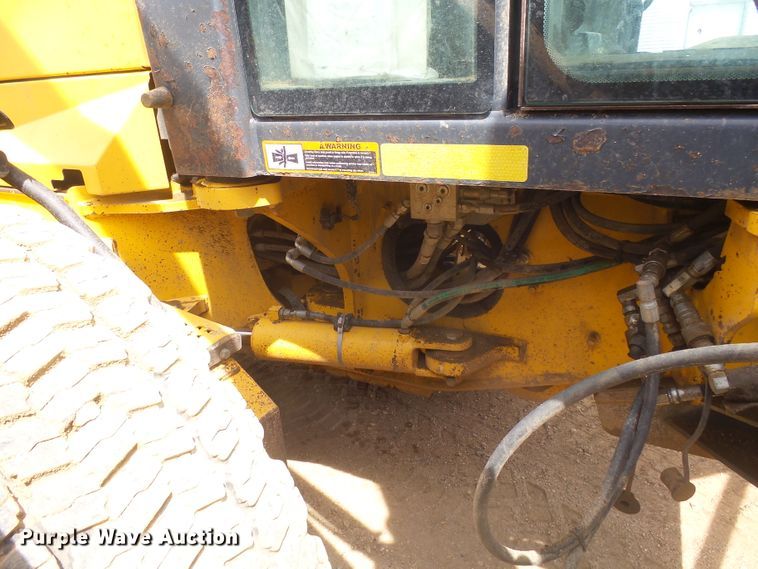 image for item DX9214 2010 John Deere 770G  motor grader