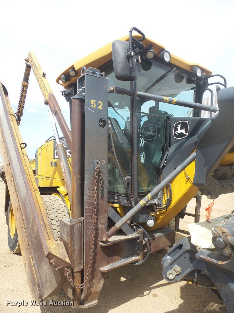 image for item DX9214 2010 John Deere 770G  motor grader
