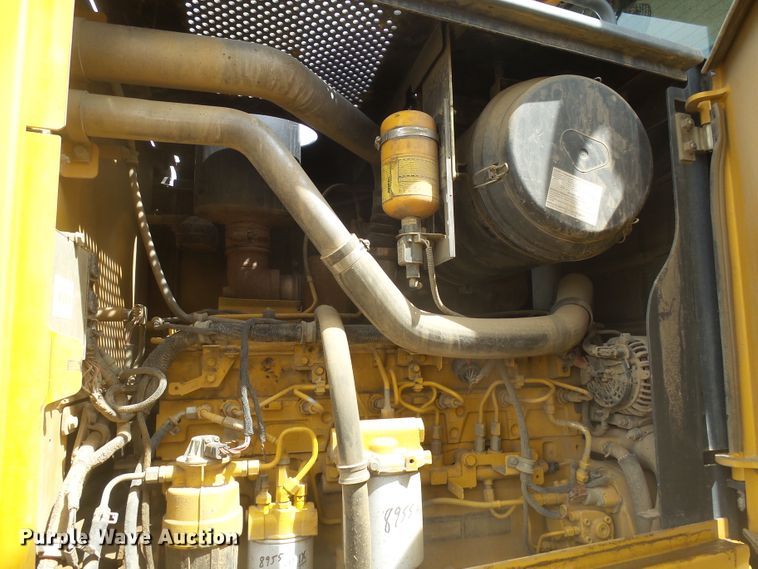 image for item DX9214 2010 John Deere 770G  motor grader