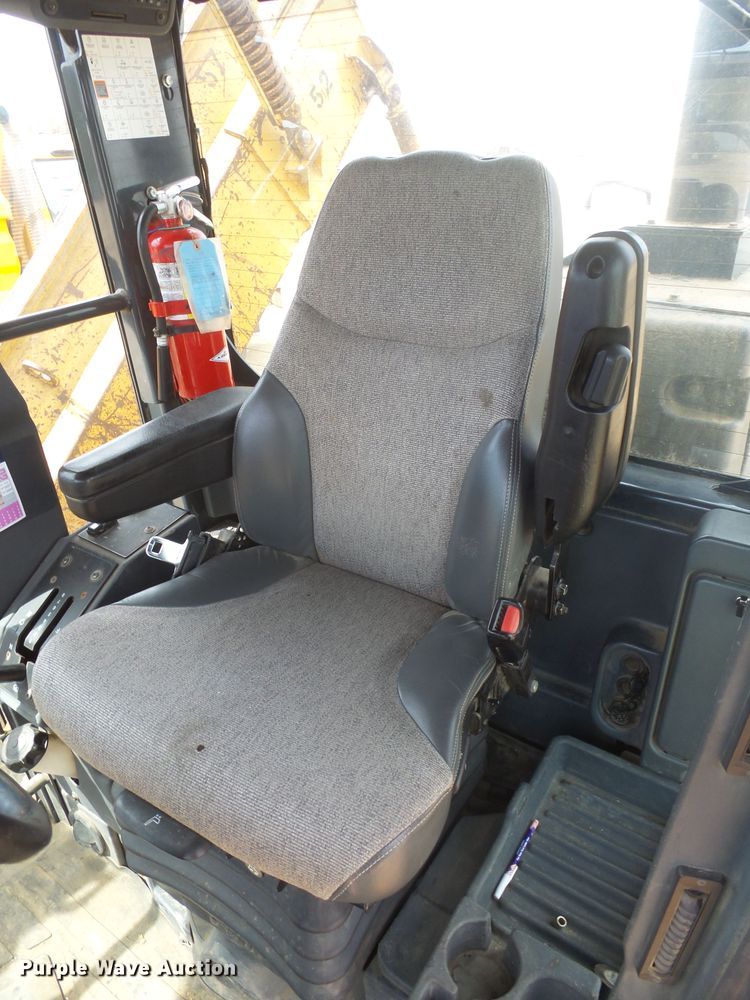 image for item DX9214 2010 John Deere 770G  motor grader