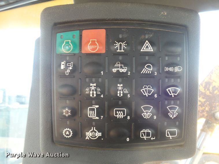 image for item DX9214 2010 John Deere 770G  motor grader