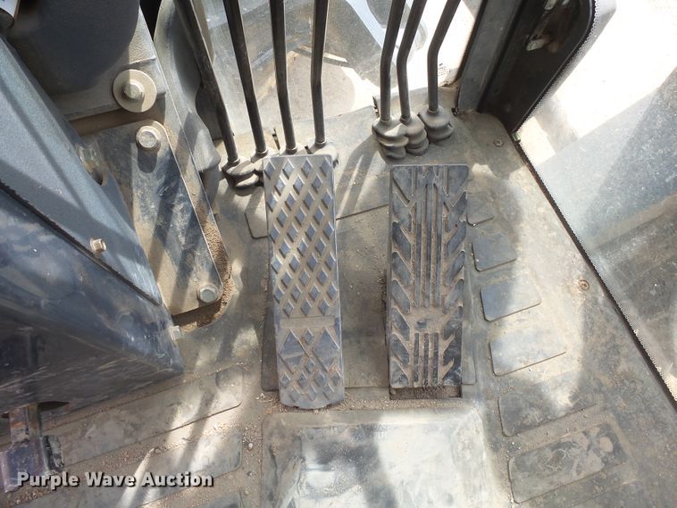 image for item DX9214 2010 John Deere 770G  motor grader