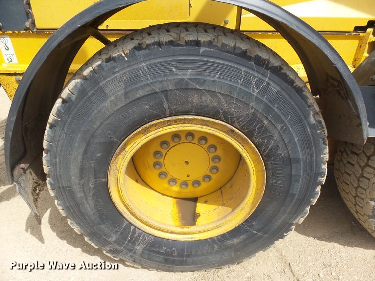 image for item DX9214 2010 John Deere 770G  motor grader