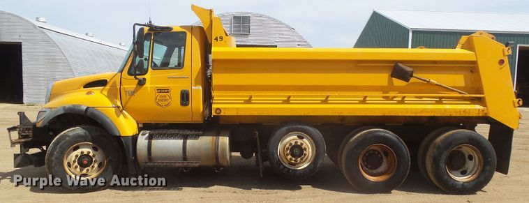 image for item DX9222 2007 International 7500  dump truck