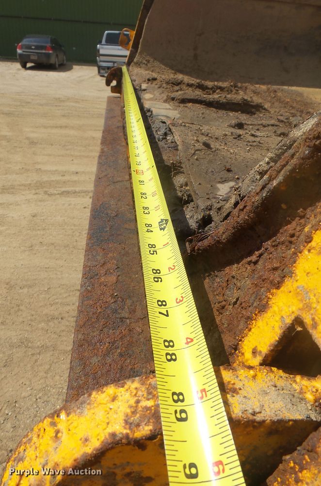 image for item DX9222 2007 International 7500  dump truck