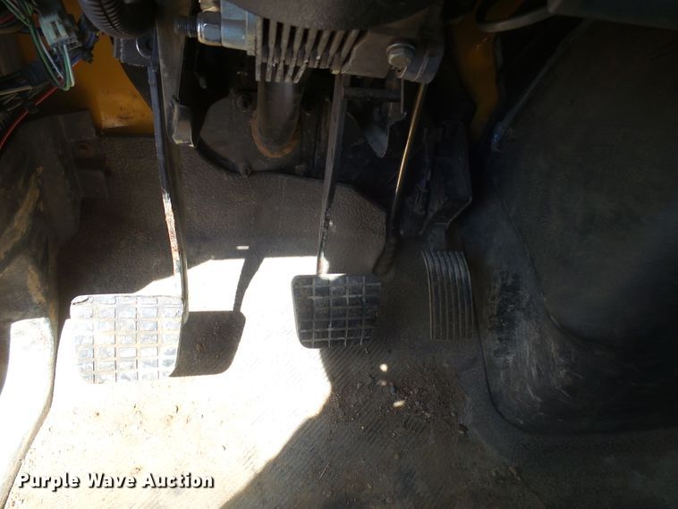 image for item DX9222 2007 International 7500  dump truck