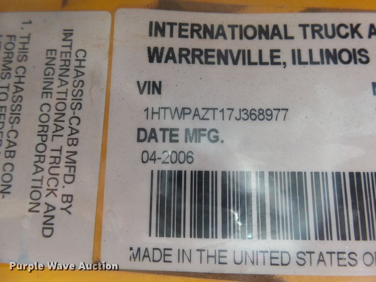 image for item DX9222 2007 International 7500  dump truck