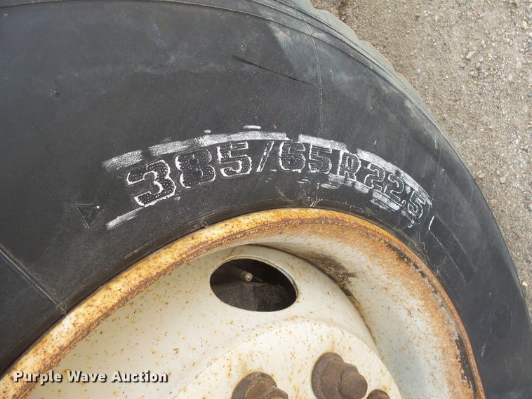 image for item DX9222 2007 International 7500  dump truck