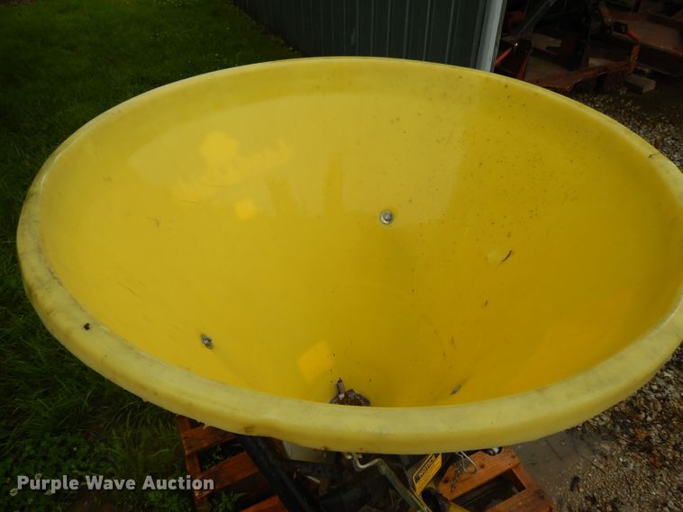 image for item GH9022 Land Pride FSP1000 spreader