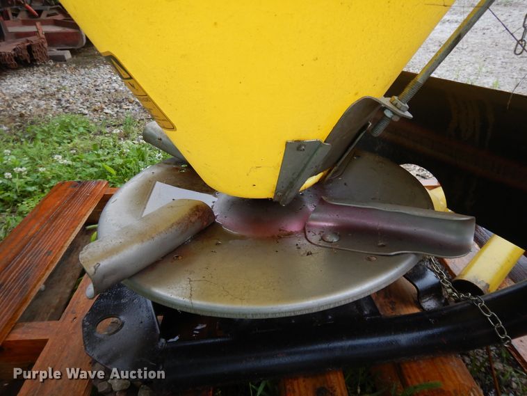 image for item GH9022 Land Pride FSP1000 spreader