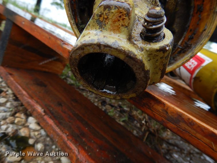 image for item GH9022 Land Pride FSP1000 spreader