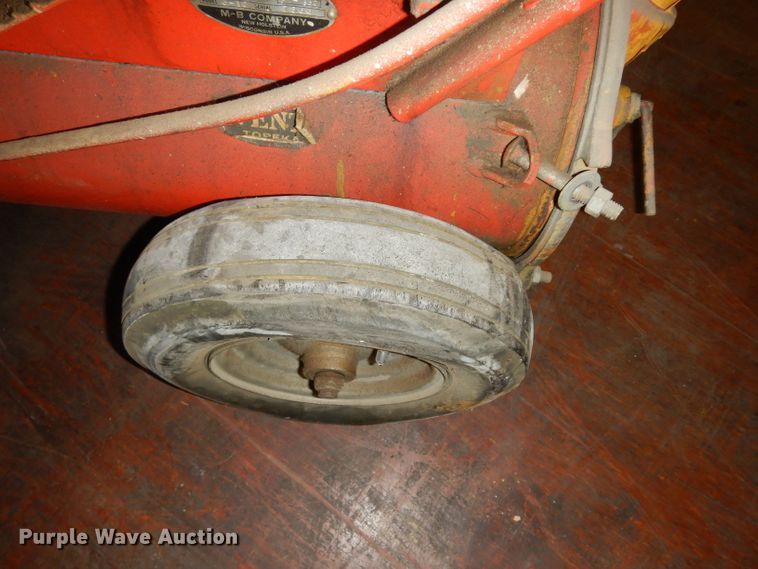 image for item GH9860 MB paint striper