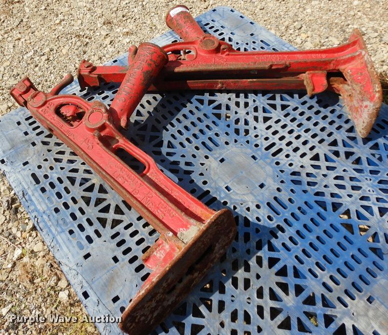 image for item GH9923 (2) Simplex jacks