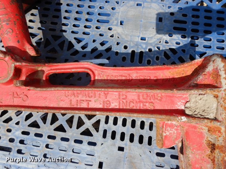 image for item GH9923 (2) Simplex jacks