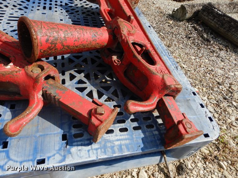 image for item GH9923 (2) Simplex jacks