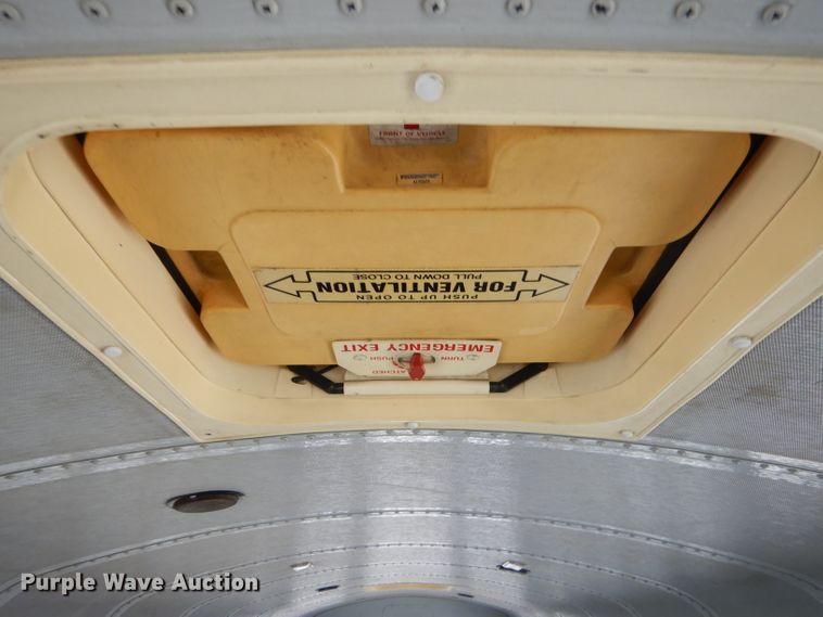 image for item GN9393 1995 International 3800  school bus