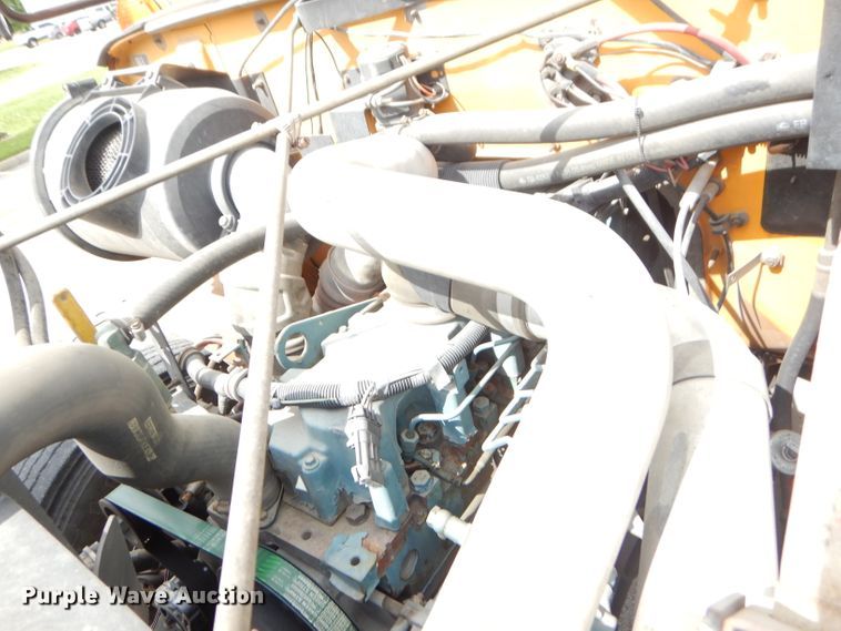 image for item GN9393 1995 International 3800  school bus