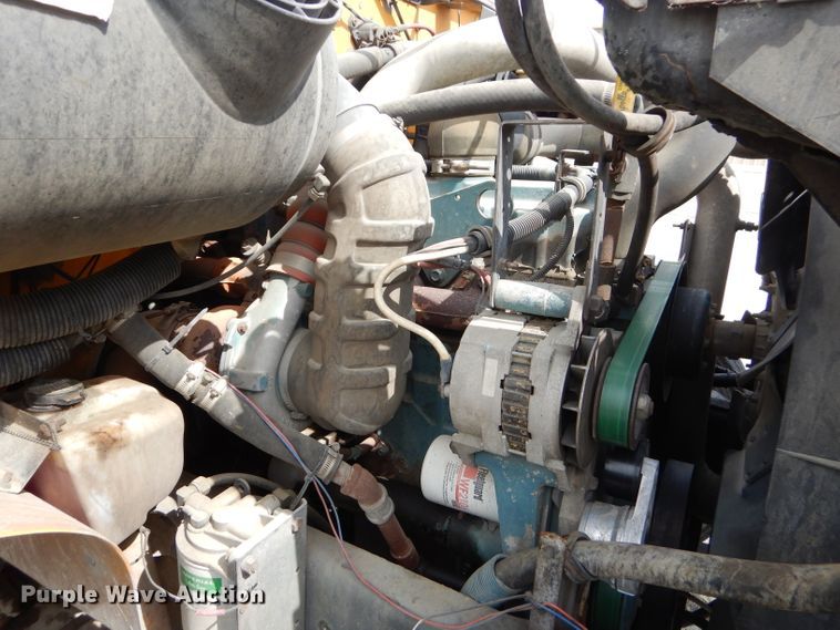 image for item GN9393 1995 International 3800  school bus