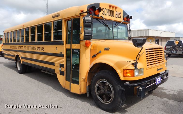 image for item GN9395 1995 International 3800  school bus