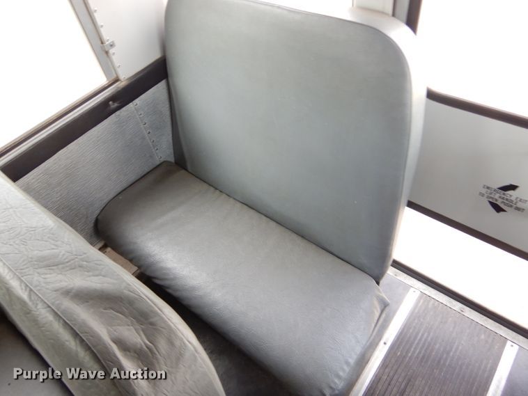 image for item GN9395 1995 International 3800  school bus