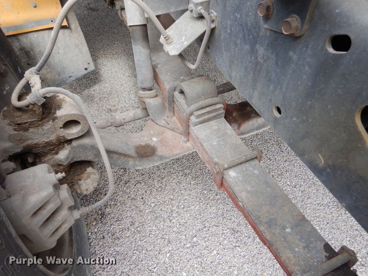 image for item GN9395 1995 International 3800  school bus