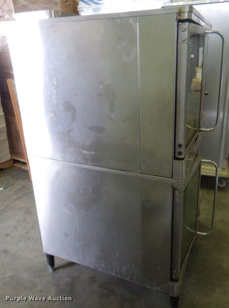 image for item GN9436 Blodgett EF-111 double convection oven