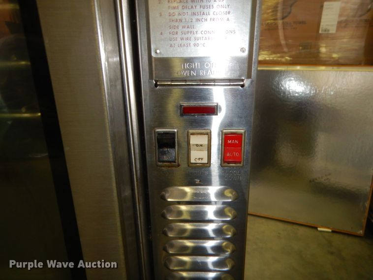 image for item GN9436 Blodgett EF-111 double convection oven