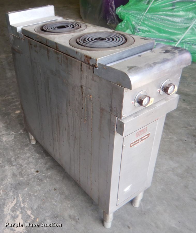 image for item GN9438 General Electric CP450 double burner stove